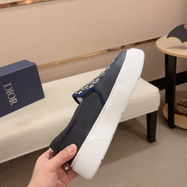 CD B23 SLIP ON NAVY CALFSKIN AND JACQUARD