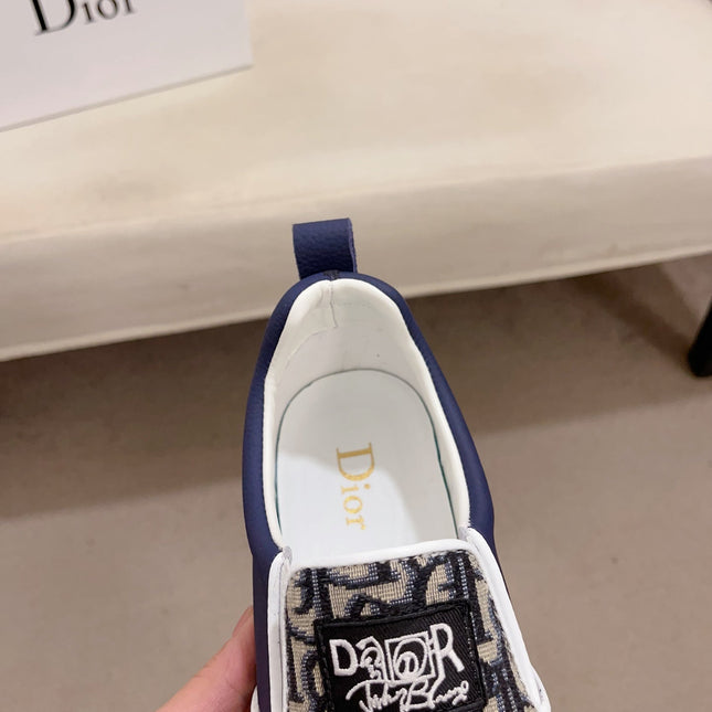 CD SOLAR SLIP-ON NAVY AND BEIGE JACQUARD