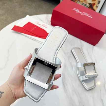 VIV' BY THE SEA MULES IN SILVER CALFSKIN SILVER BUCKLE