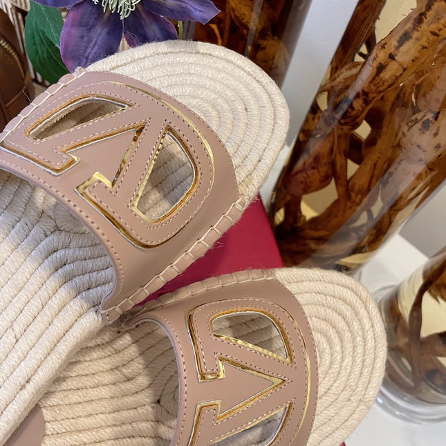 VLOGO CUT-OUT ESPADRILLES IN CREPE PINK CALFSKIN