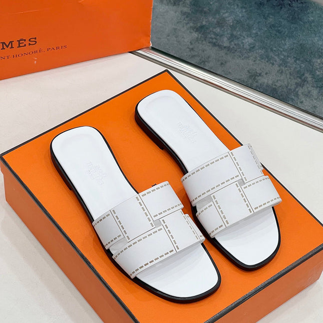 IDIOMA SANDAL IN WHITE CALFSKIN