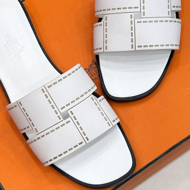 IDIOMA SANDAL IN WHITE CALFSKIN