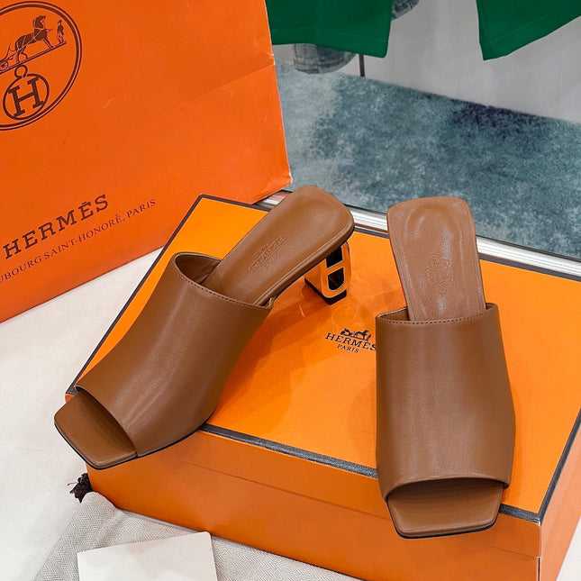 ICONIQUE 60 SANDAL IN BRONZE BROWN CALFSKIN