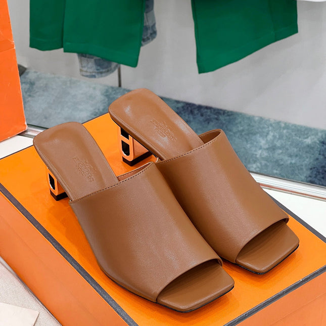 ICONIQUE 60 SANDAL IN BRONZE BROWN CALFSKIN