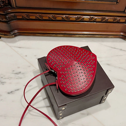 LE COEUR BAG 21 IN RED STUDDED CALFSKIN