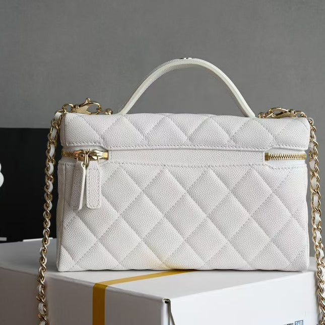 COSMETIC BAG 19 IN WHITE GRAINED CALFSKIN GOLD HARDWARE
