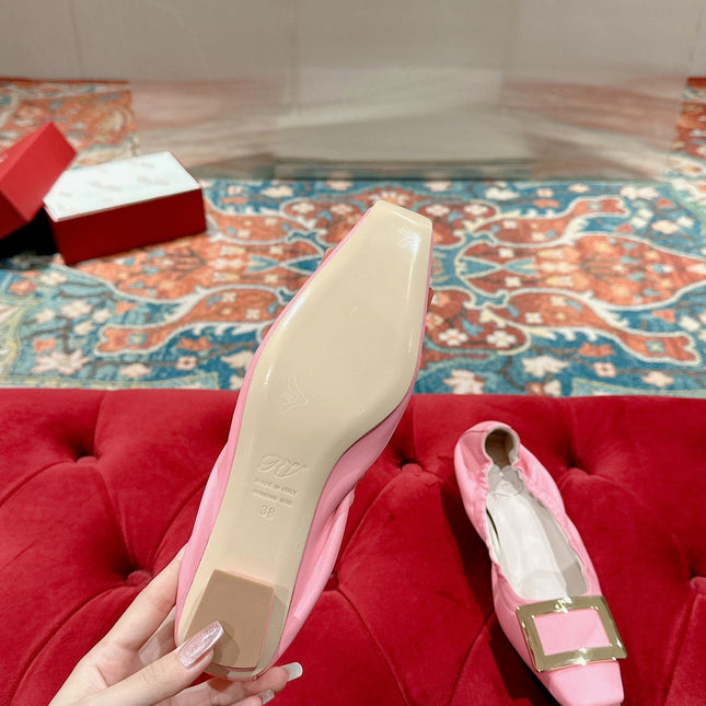 BELLE VIVIER BALLERINAS IN PINK SHINY LAMBSKIN GOLD PATENT SQUARE BUCKLE