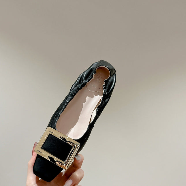 BELLE VIVIER BALLERINAS IN BLACK SHINY LAMBSKIN GOLD PATENT SQUARE BUCKLE