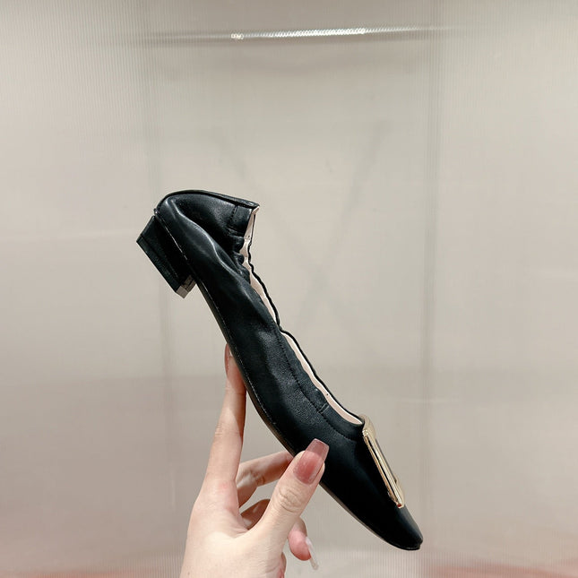 BELLE VIVIER BALLERINAS IN BLACK SHINY LAMBSKIN GOLD PATENT SQUARE BUCKLE