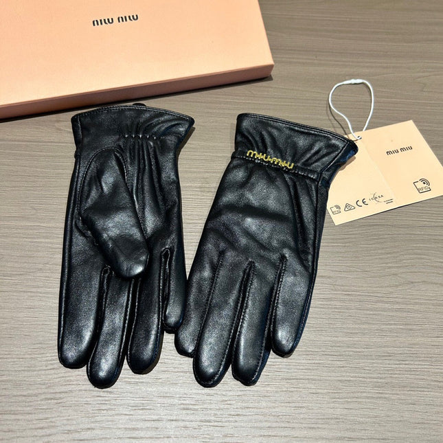TOUCHSCREEN GLOVES IN BLACK LAMBSKIN 135642