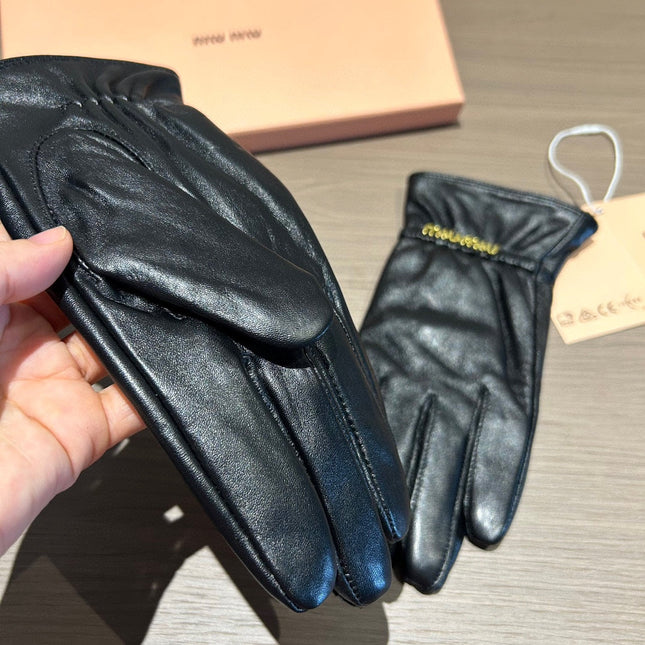 TOUCHSCREEN GLOVES IN BLACK LAMBSKIN 135642