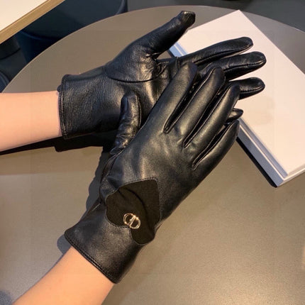 GLOVES WITH HEART ICON IN BLACK LAMBSKIN 378834