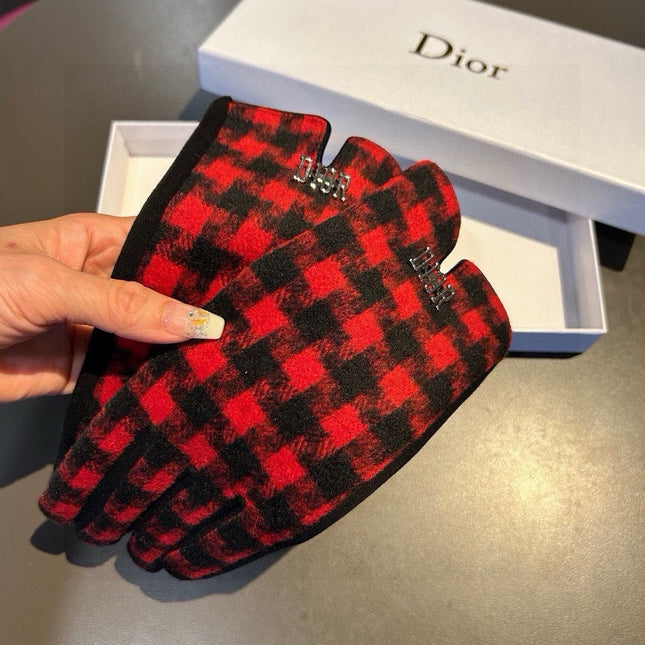 PLAID GLOVES IN RED MIX BLACK WOOL 405939