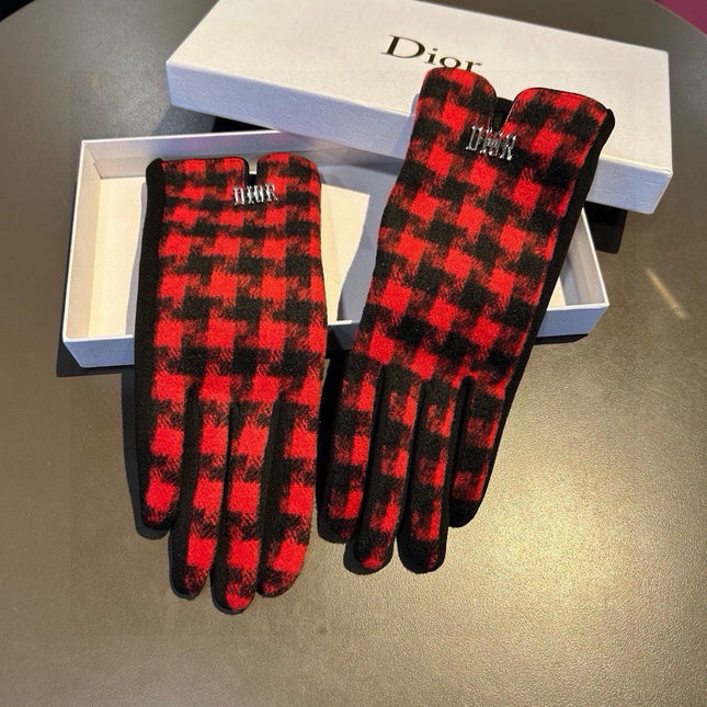 PLAID GLOVES IN RED MIX BLACK WOOL 405939