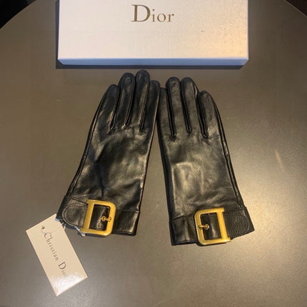 GLOVES ATTACHED D METAL HARDWARE IN BLACK LAMBSKIN 441842