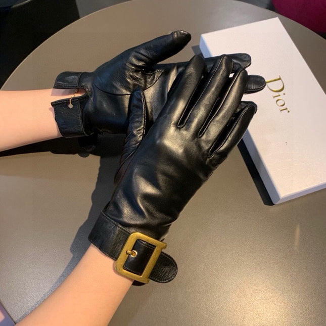 GLOVES ATTACHED D METAL HARDWARE IN BLACK LAMBSKIN 441842