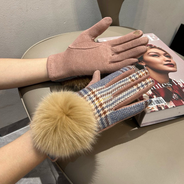 GLOVES IN COLORFUL WOOL AND RABBIT FUR 462257