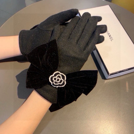 GLOVES IN BLACK WOOL WITH LARGE BOW 464996