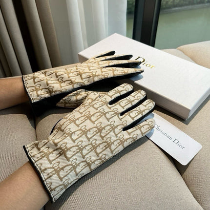 TOUCHSCREEN GLOVES IN BLACK LAMBSKIN AND BEIGE MONOGRAM JACQUARD FABRIC 465791