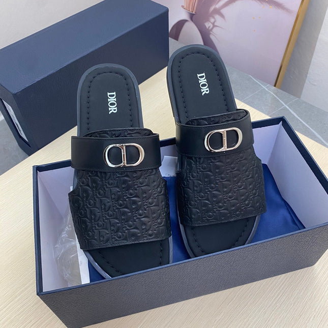 CD SYMBOL SLIDE CUT SANDAL BLACK CALSKIN