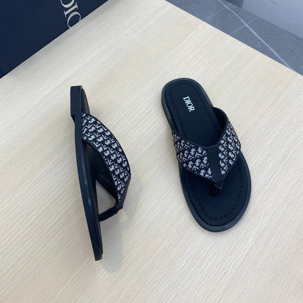 CD ALIDAS FLIP-FLOPS BLACK AND WHITE JACQUARD