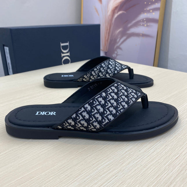 CD ALIDAS FLIP-FLOPS BLACK AND WHITE JACQUARD