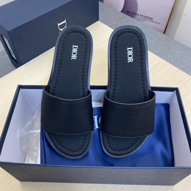 CD SLIDE ALIDAS SLIPPER BLACK GRAINED CALFSKIN