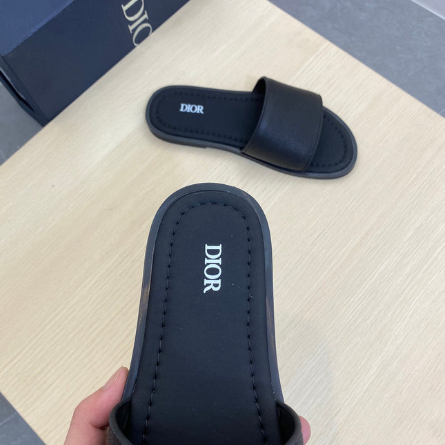 CD SLIDE ALIDAS SLIPPER BLACK GRAINED CALFSKIN