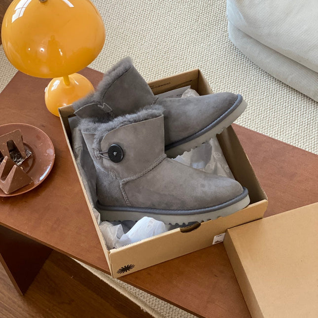 MINI BAILEY BUTTON II BOOT IN SILK GRAY SUEDE AND SILK COTTON PADDING