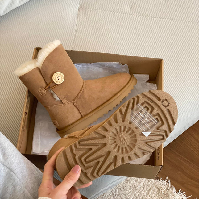 CLASSIC BAILEY BOOTS WITH BUTTONS IN CIDER BROWN SUEDE AND WOOL LINED