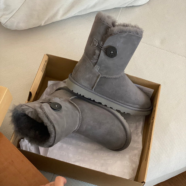CLASSIC BAILEY BOOTS WITH BUTTONS IN SMOKE GRAY SUEDE AND WOOL LINED