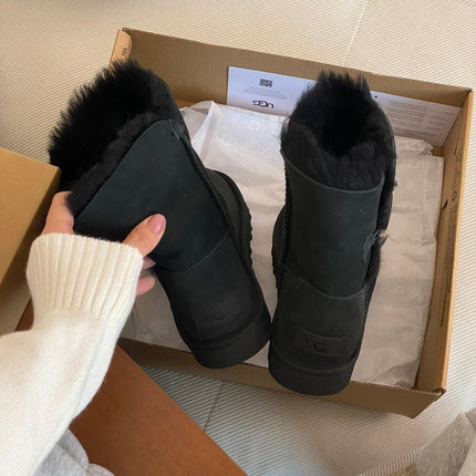 CLASSIC BAILEY BOOTS WITH BUTTONS IN BLACK SUEDE AND WOOL LINED