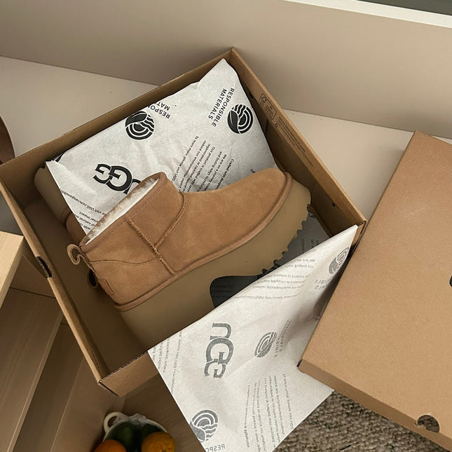 CLASSIC ULTRA MINI PLATFORM IN BRONZE BROWN SUEDE