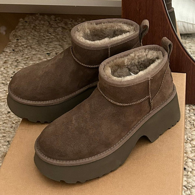 CLASSIC ULTRA MINI PLATFORM IN HICKORY BROWN SUEDE