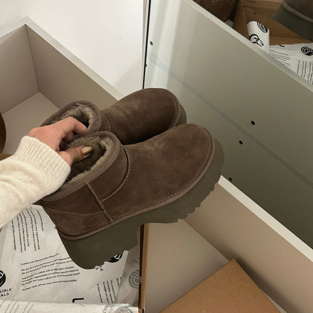 CLASSIC ULTRA MINI PLATFORM IN HICKORY BROWN SUEDE