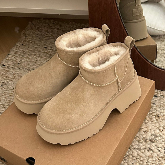 CLASSIC ULTRA MINI PLATFORM IN TORTILLA BROWN SUEDE