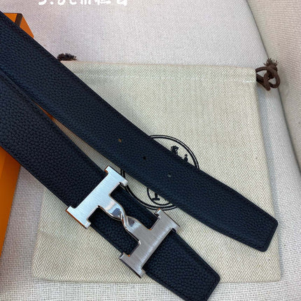 HM H BELT BUCKLE & REVERSIBLE BLACK LEATHER STRAP 38MM SILVER HARDWARE