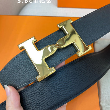 HM H BELT BUCKLE & REVERSIBLE BLACK LEATHER STRAP 38MM GOLD HARDWARE