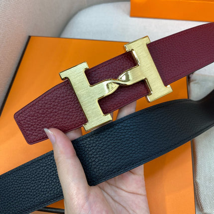 HM H BELT BUCKLE & REVERSIBLE WINE RED AND BLACK STRAP 38MM GOLD HARDWARE