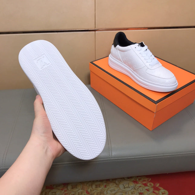LV TRAINER SHOES IN WHITE AND BLACK CALFSKIN