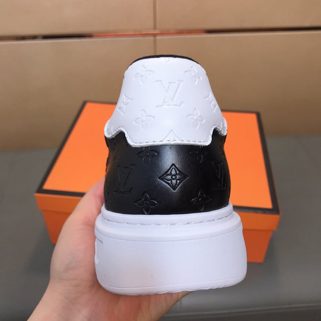 LV TRAINER SHOES IN BLACK MIX WHITE CALFSKIN