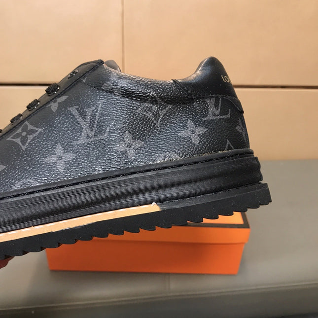LV TRAINER IN BLACK MONOGRAM CALFSKIN