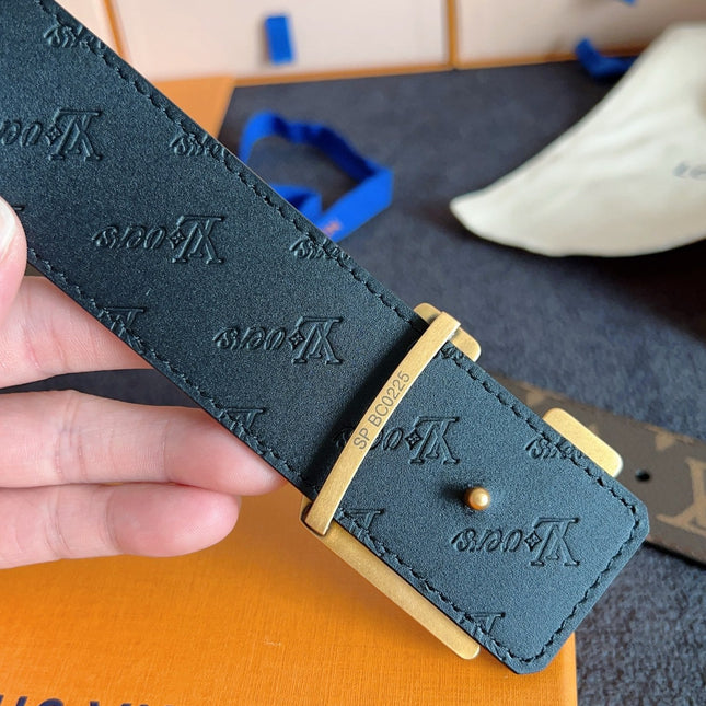 BELT 40MM IN BROWN GRAINED CALFSKIN EMBOSSED LOGO GOLD BUCKLE