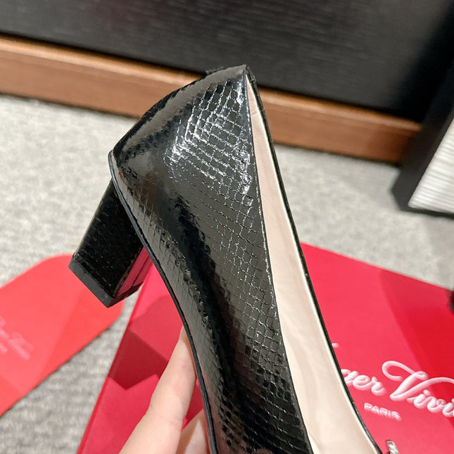 BELLE VIVIER PUMPS IN BLACK LIZARD EMBOSSED CALFSKIN