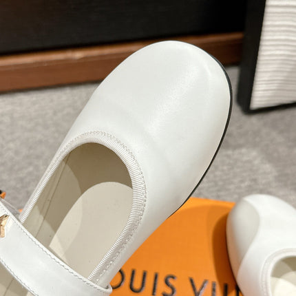 MARY JANE SHOES IN WHITE SHEEPSKIN
