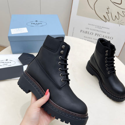 PRADA 25S LACE UP BOOTS BLACK CALFSKIN