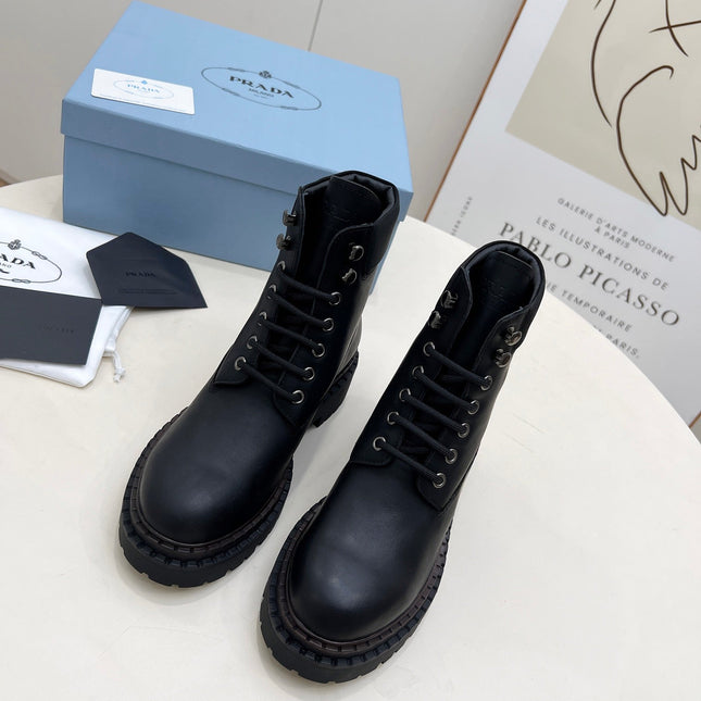 PRADA 25S LACE UP BOOTS BLACK CALFSKIN