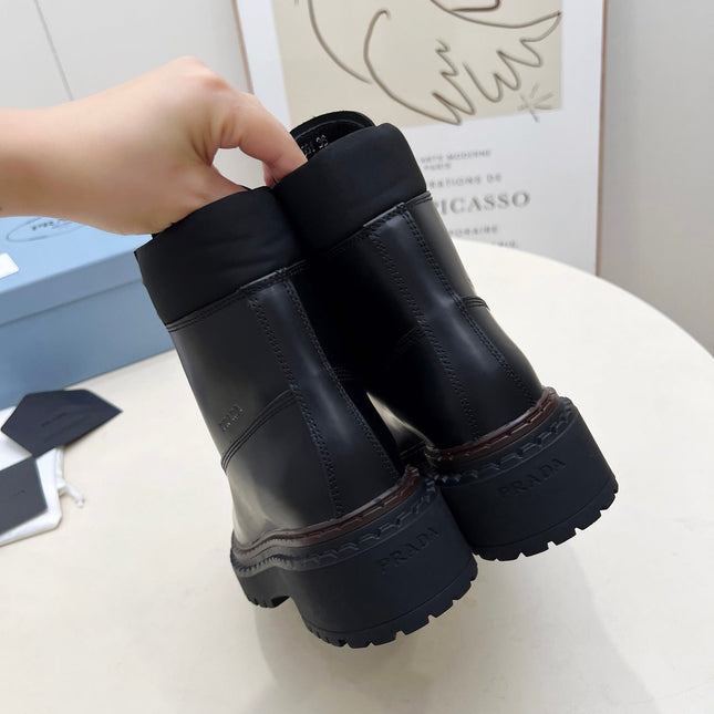 PRADA 25S LACE UP BOOTS BLACK GLOSSY CALFSKIN