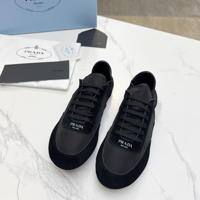 COLLAPSE SNEAKERS IN BLACK SUEDE AND NYLON