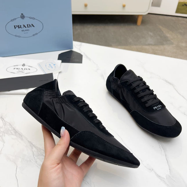 COLLAPSE SNEAKERS IN BLACK SUEDE AND NYLON